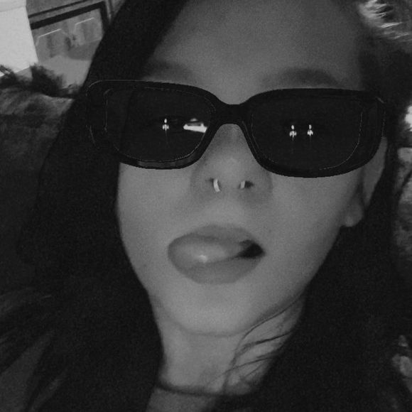 ches_amyx